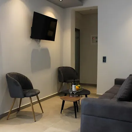 Joy アパート リメナリア